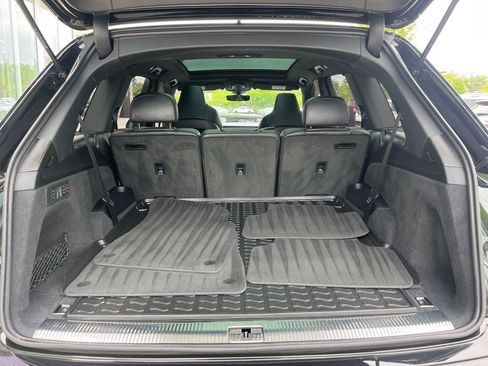 Used 2023 Audi SQ7 Prestige AWD/4WD image 12
