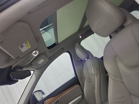 Used 2016 Volvo XC90 T6 Inscription AWD/4WD image 13