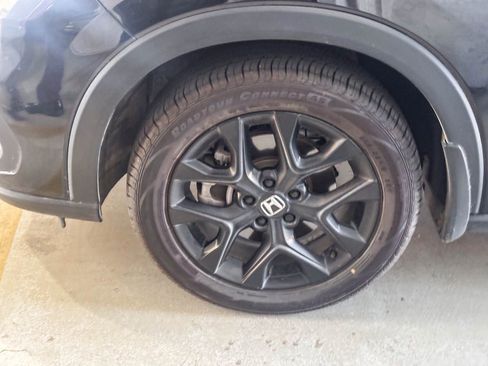 Used 2024 Honda HR-V Sport image 11