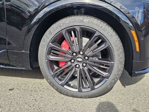 New 2026 Cadillac Lyriq V image 14