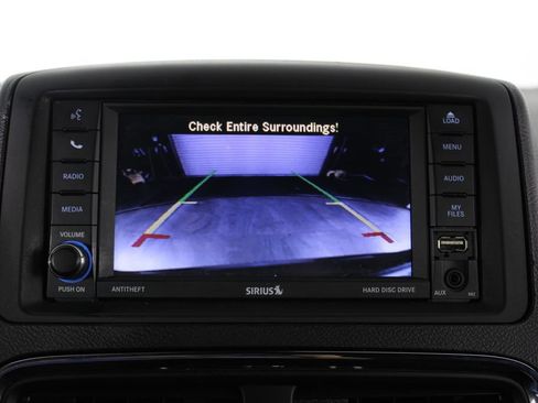 Used 2020 Dodge Grand Caravan SE FWD image 27