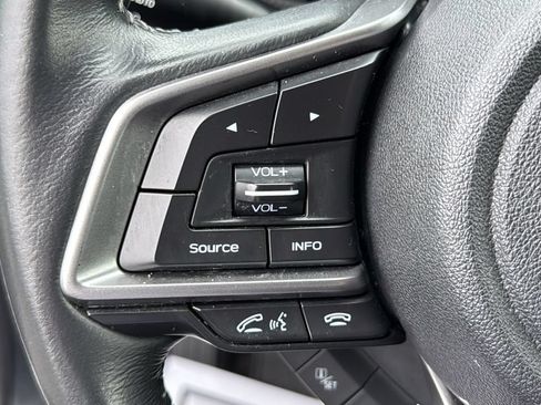 Used 2020 Subaru Forester Premium AWD/4WD image 13