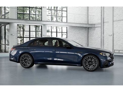 New 2026 Mercedes-Benz E 53 AMG e 4MATIC Sedan image 14