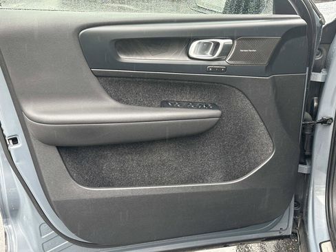 Certified 2023 Volvo C40 P8 Recharge Ultimate image 15