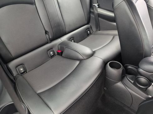 Used 2015 MINI Cooper 2-Door Hardtop FWD image 25