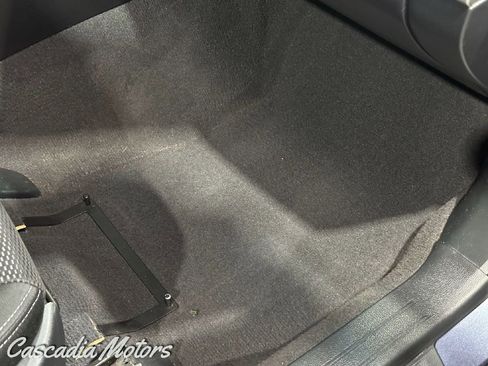 Used 2018 Subaru Outback 2.5i Premium image 21