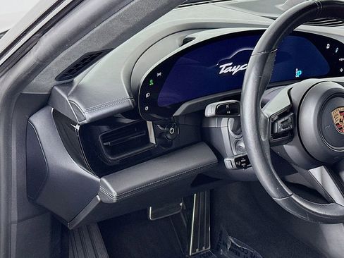 Certified 2020 Porsche Taycan Turbo S image 11