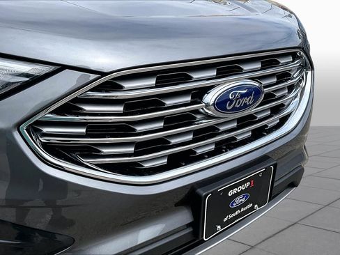 Certified 2022 Ford Edge SEL w/ Convenience Package AWD/4WD image 30