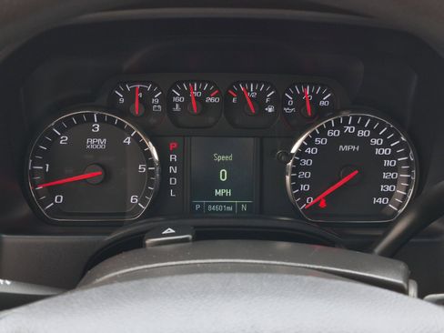 Used 2018 Chevrolet Silverado 1500 Custom w/ Custom Value Package image 21