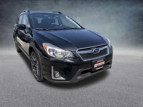 Used 2017 Subaru Crosstrek 2.0i Limited AWD/4WD image 4