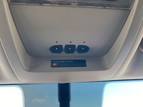 Used 2012 Chevrolet Silverado 1500 LT image 25