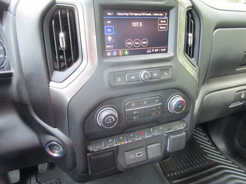 New 2026 Chevrolet Silverado 1500 Custom RWD image 37