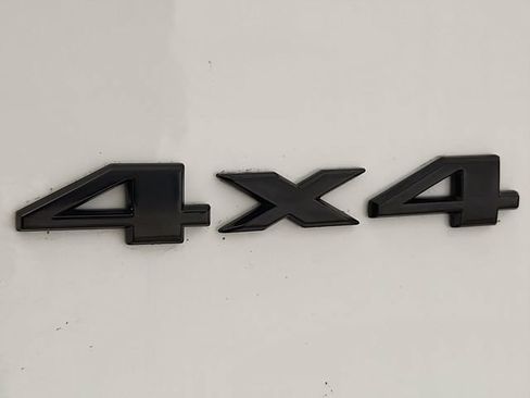 Used 2017 Jeep Cherokee Latitude w/ True North Edition AWD/4WD image 31
