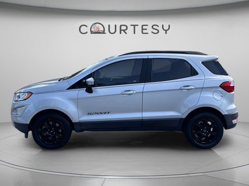 Used 2019 Ford EcoSport SE FWD image 4