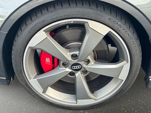 Used 2020 Audi S3 Premium Plus w/ Premium Plus Package AWD/4WD image 9