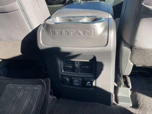 Used 2024 Nissan Titan SV w/ SV Convenience Package image 37