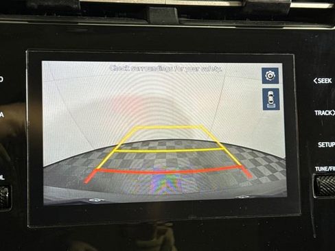 Used 2024 Hyundai Tucson SE image 32