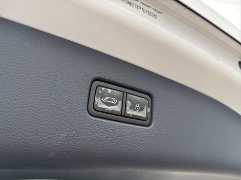 Used 2026 Genesis GV80 3.5T Prestige image 23