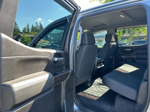 Used 2021 Chevrolet Silverado 1500 LT Trail Boss w/ Bed Protection Package AWD/4WD image 18