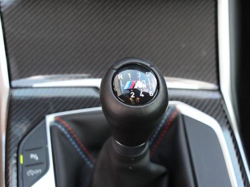 Used 2024 BMW M2 w/ Carbon Package image 17