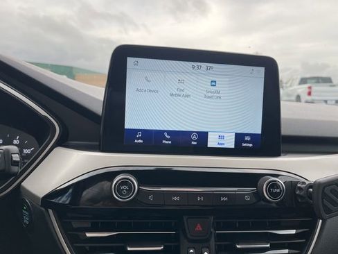 Used 2021 Ford Escape SEL image 40