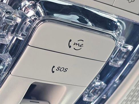 New 2026 Mercedes-Benz GLS 450 4MATIC image 8