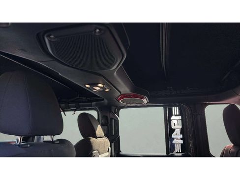 Used 2021 Jeep Wrangler Unlimited Rubicon AWD/4WD image 21
