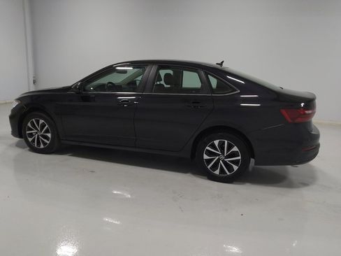 Used 2025 Volkswagen Jetta S FWD image 3