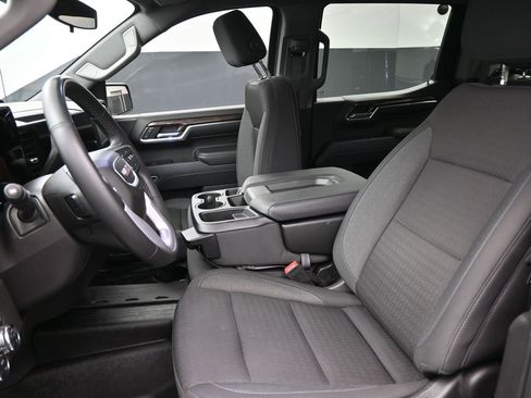 Used 2024 GMC Sierra 1500 Elevation image 19
