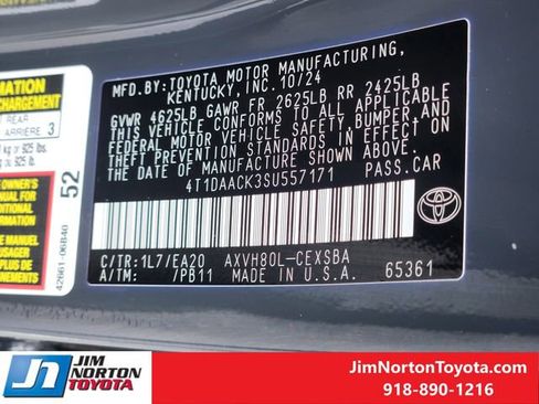 Used 2025 Toyota Camry SE w/ Multimedia Upgrade Package FWD image 33