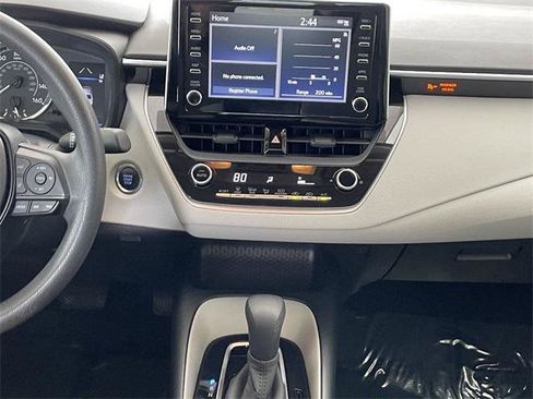 Certified 2020 Toyota Corolla LE w/ LE Premium Package FWD image 24