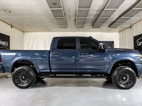 Used 2025 RAM 2500 Big Horn AWD/4WD image 6