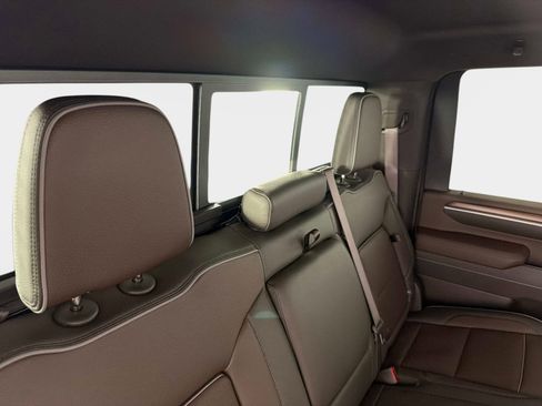 Used 2025 GMC Sierra 2500 Denali w/ Denali Reserve Package image 29