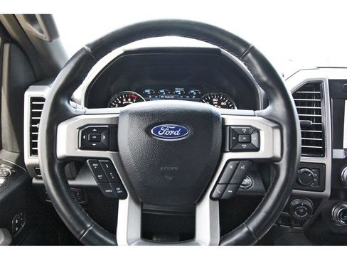 Used 2020 Ford F150 Platinum w/ Equipment Group 701A Luxury AWD/4WD image 14