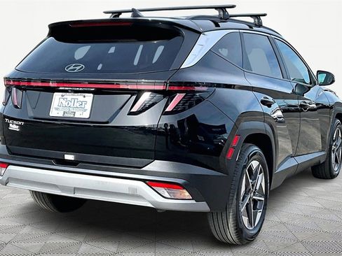 Used 2025 Hyundai Tucson SEL image 2