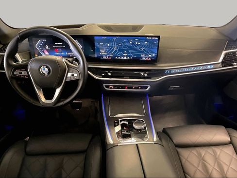 Used 2025 BMW X5 xDrive40i AWD/4WD image 15