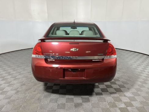 Used 2011 Chevrolet Impala LT w/ Luxury Edition Package FWD image 7