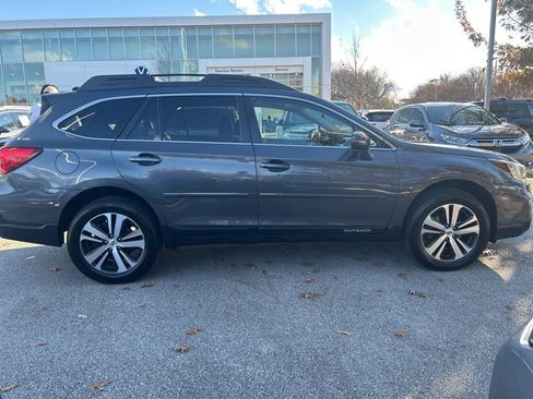 Used 2019 Subaru Outback 2.5i Limited image 8