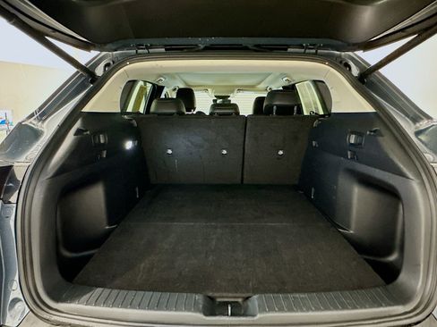 Used 2024 MAZDA CX-50 AWD 2.5 S w/ Premium Package image 31