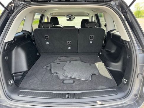 Certified 2023 Jeep Grand Cherokee Laredo image 10