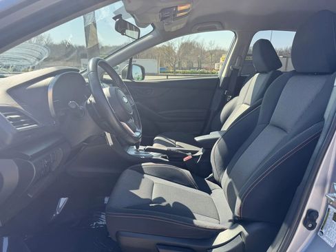 Used 2023 Subaru Crosstrek 2.0i Premium image 12