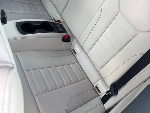 Used 2024 BMW M440i Convertible w/ Premium Package RWD image 5