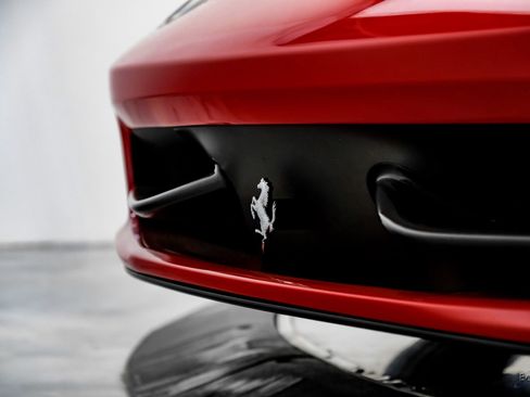 Used 2013 Ferrari 458 Spider 1,600 Original Miles image 39