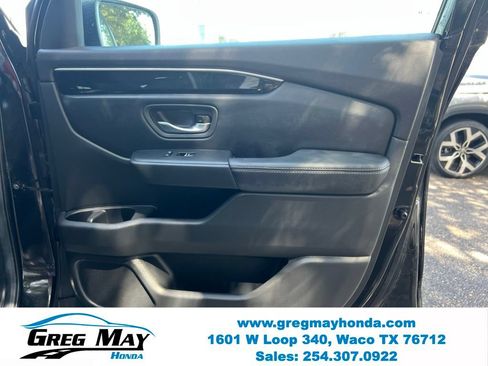 Used 2024 Honda Pilot EX-L image 12
