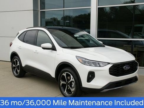 New 2026 Ford Escape ST-Line Select w/ Tech Pack #2 AWD/4WD image 2