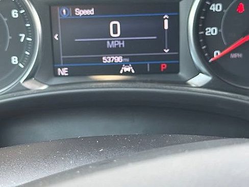 Used 2023 GMC Terrain SLE FWD image 12