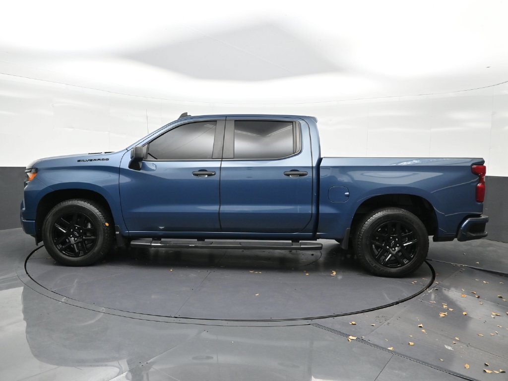 Used 2024 Chevrolet Silverado 1500 Custom w/ LPO, Dark Essentials Package RWD image 2