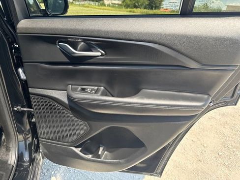 Used 2023 Jeep Grand Cherokee Altitude AWD/4WD image 19