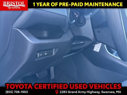 Certified 2025 Toyota RAV4 LE image 19