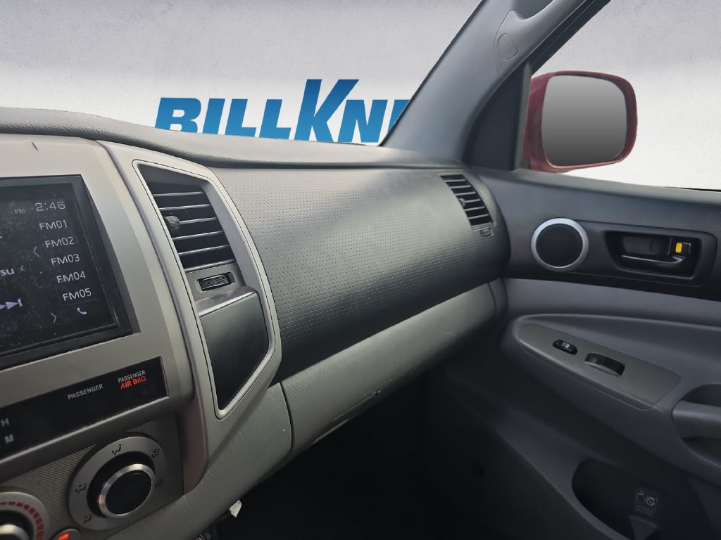 Used 2011 Toyota Tacoma 4x4 Double Cab w/ TRD Sport Pkg w/JBL Audio image 10